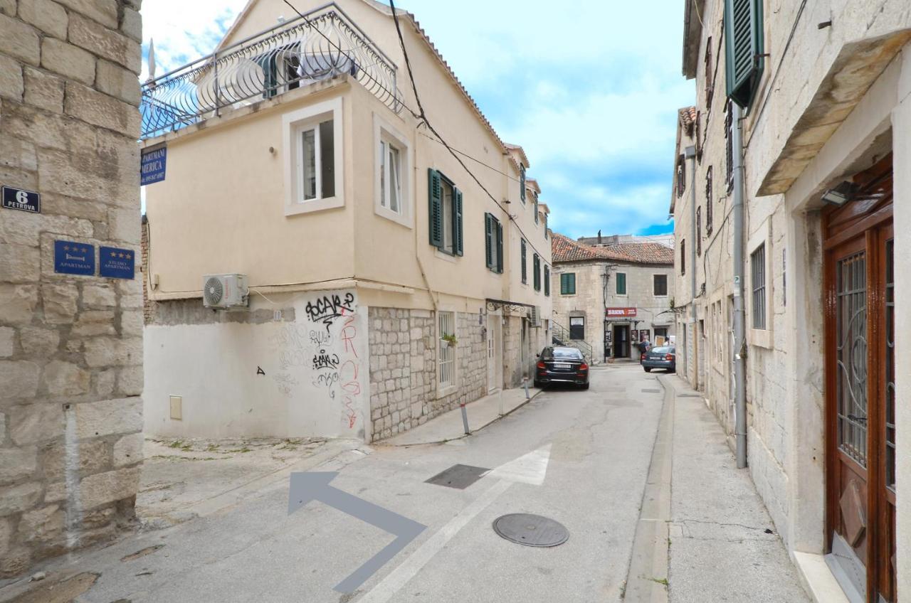 Apartmani Basic 1 Split Exterior photo